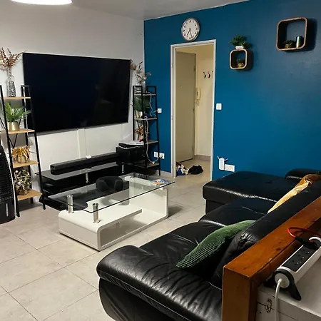 Beautiful Located In A Quiet Saint-Herblain