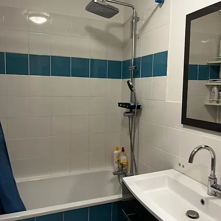 Beautiful Located In A Quiet Saint-Herblain