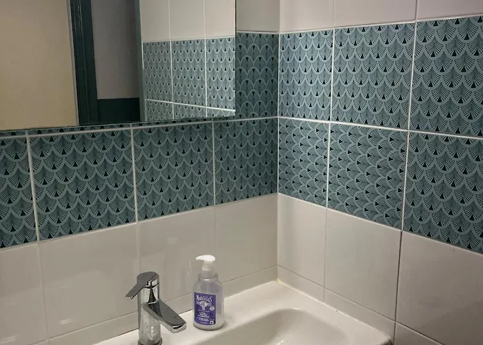 Beautiful Located In A Quiet 아파트 생헤블랑