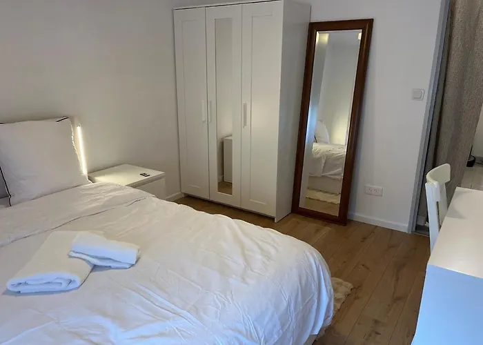 아파트 Beautiful Located In A Quiet