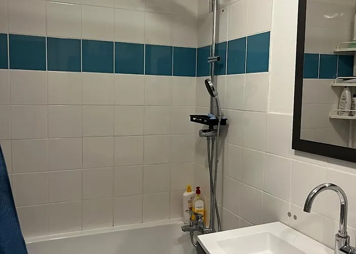 Beautiful Located In A Quiet Saint-Herblain